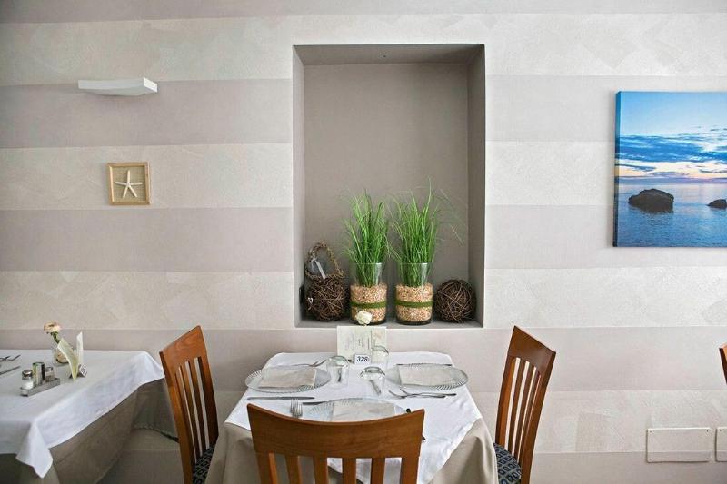 Hotel Lo Squalo - Restoran
