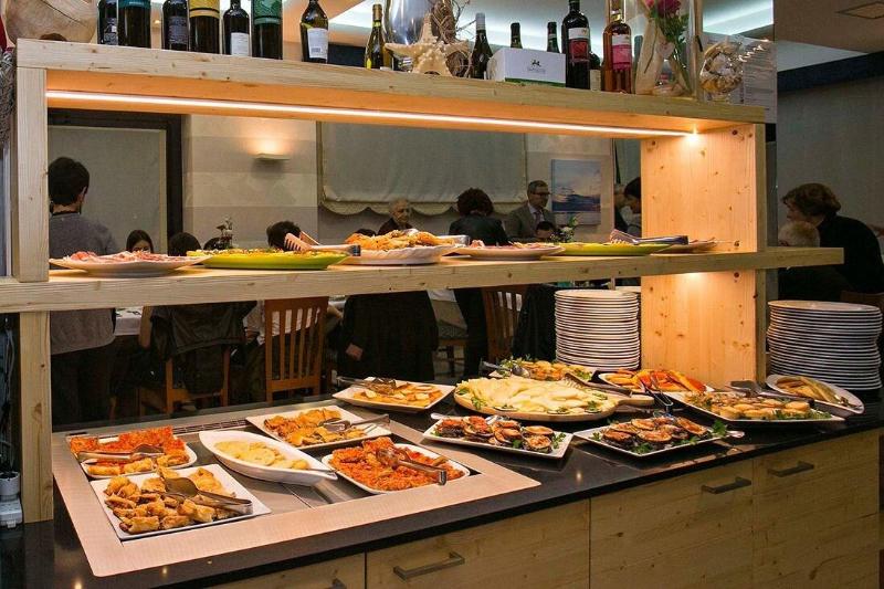 Hotel Lo Squalo - Restoran