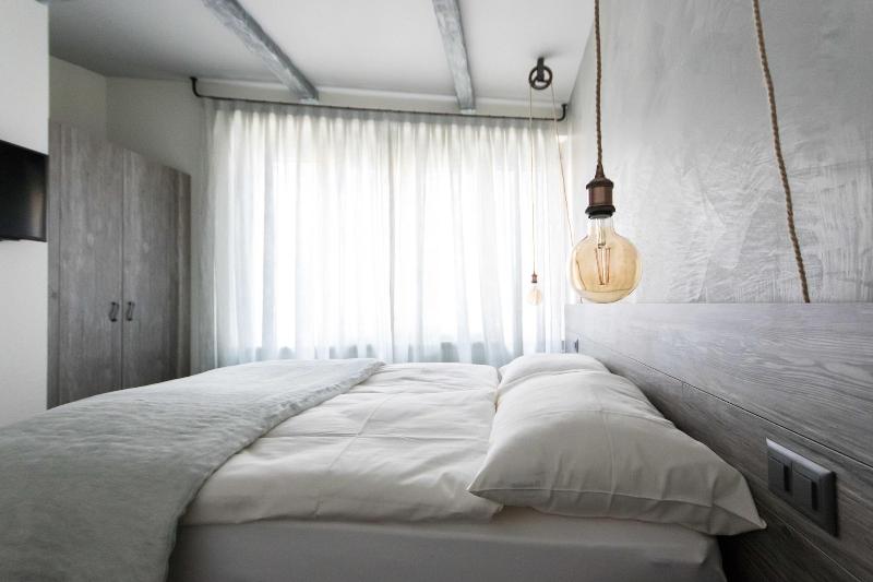 Seven Boutique Hotel - Oda
