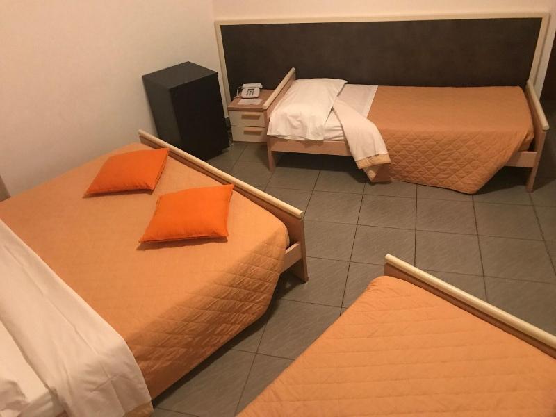 Twelve Hotel - Oda