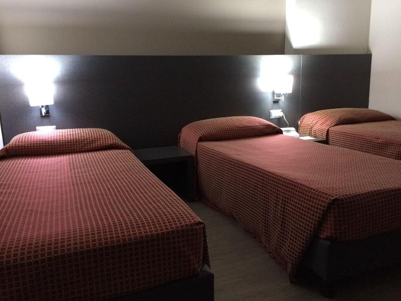 Twelve Hotel - Oda
