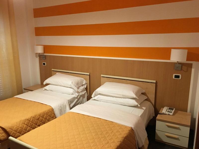 Twelve Hotel - Oda