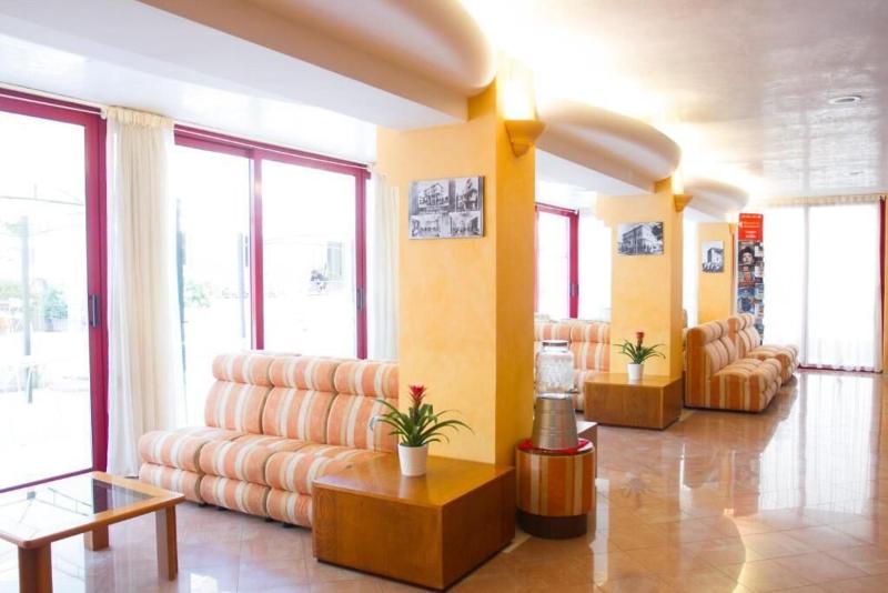 Hotel Nobel - Lobi
