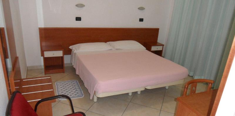 Hotel Odeon - Oda
