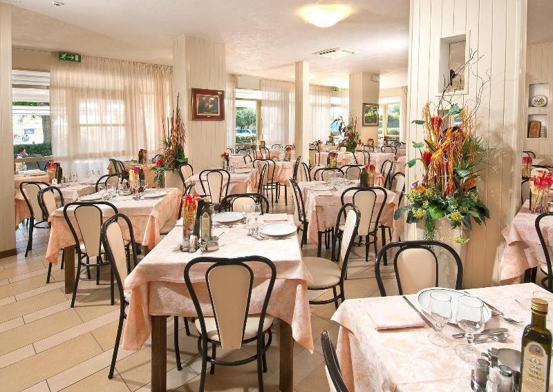 Hotel Odeon - Restoran