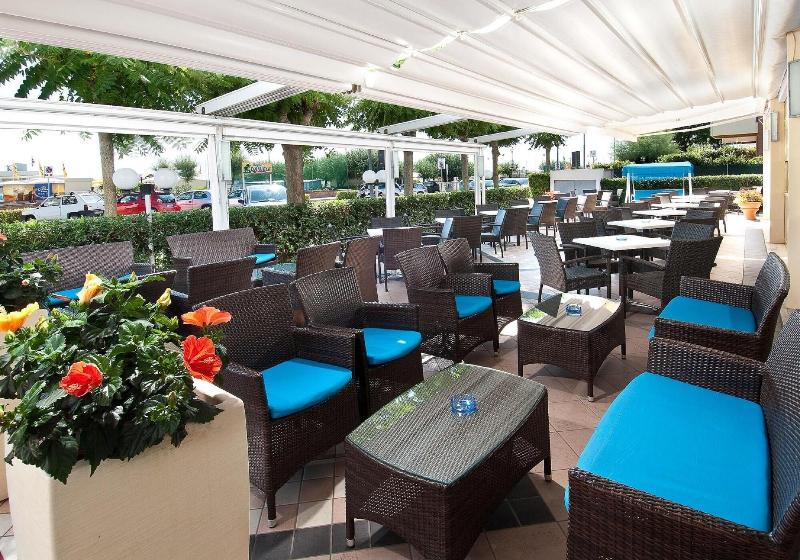 Hotel Odeon - Teras