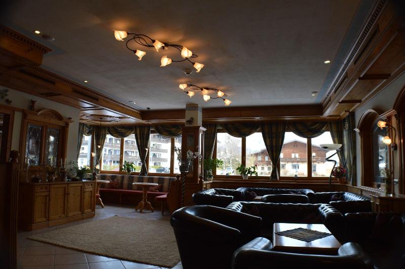 Hotel Das Urbisgut - Lobi