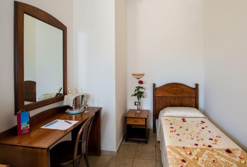 Hotel Perda Rubia - Oda