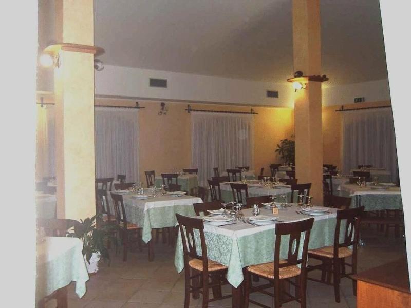 Hotel Perda Rubia - Restoran