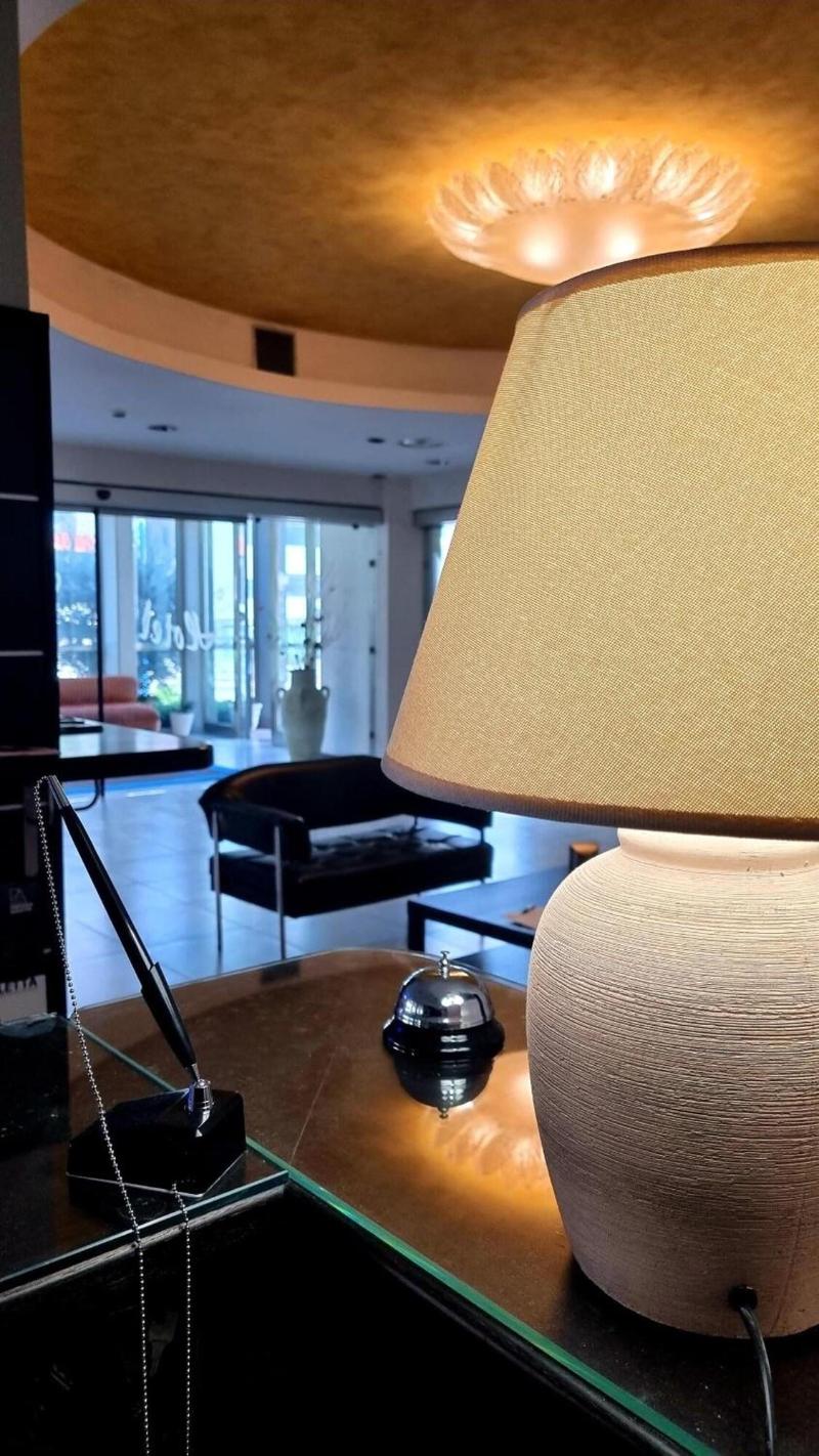 Hotel Insteia - Lobi