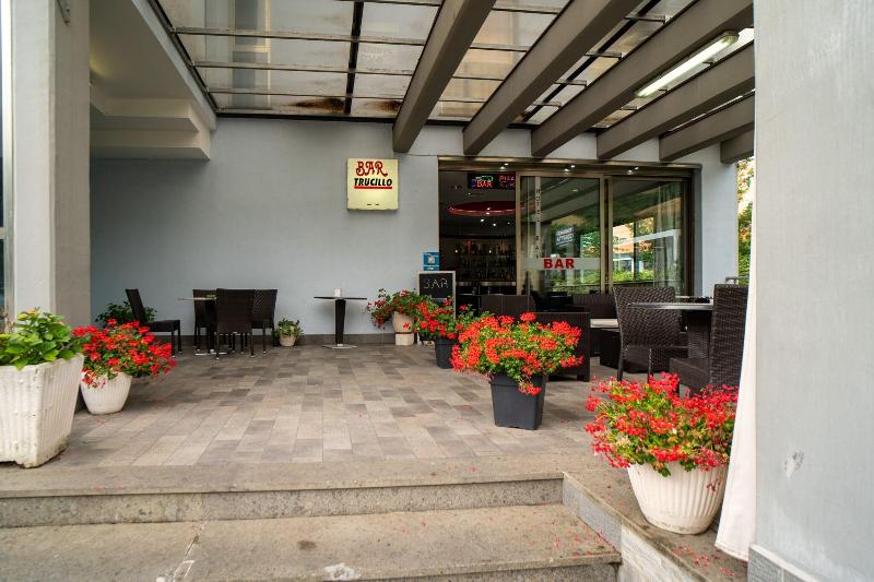 Hotel Insteia - Genel