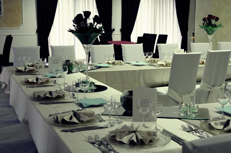 Hotel Insteia - Restoran