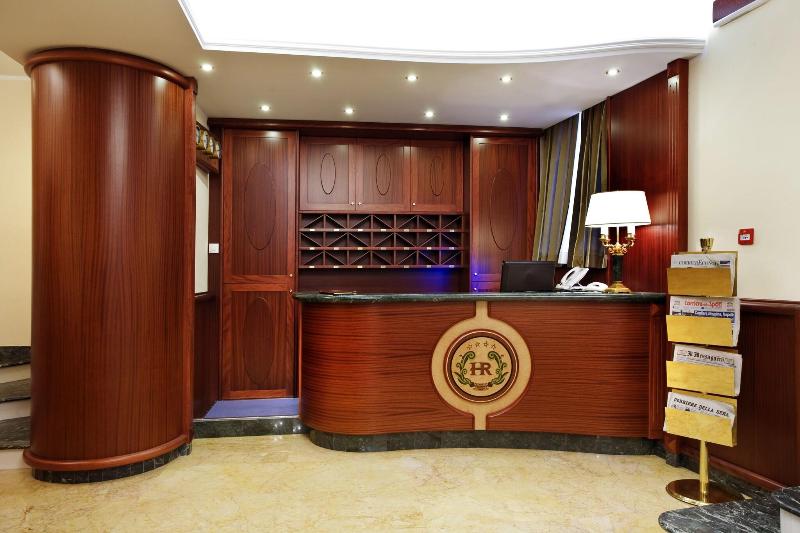 Hotel Rojan - Lobi