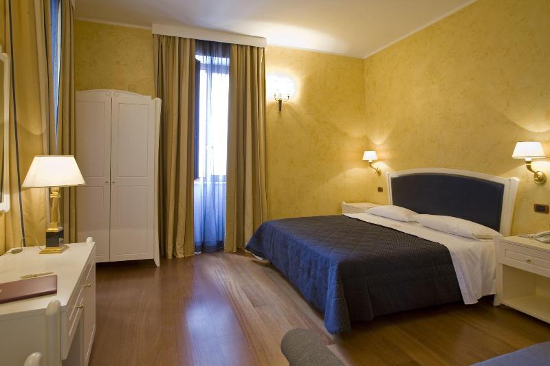 Hotel Rojan - Oda