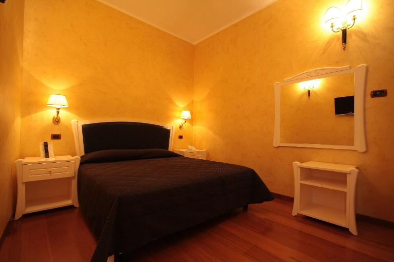 Hotel Rojan - Oda