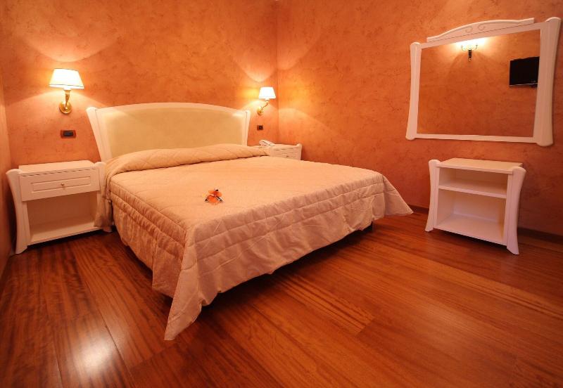 Hotel Rojan - Oda