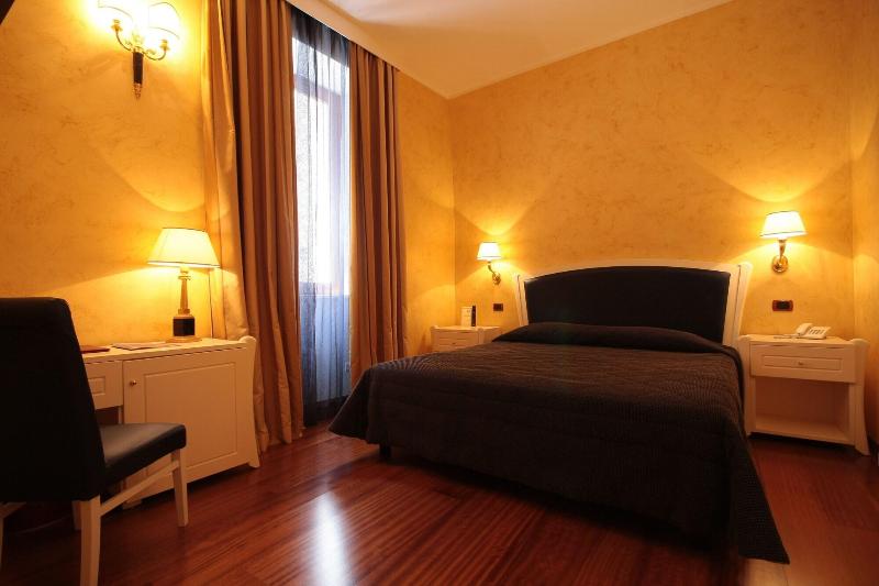 Hotel Rojan - Oda