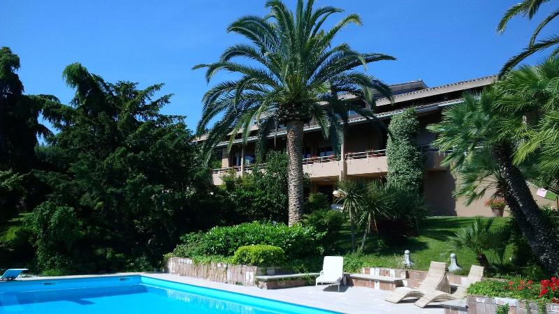 Villa Capodarco B&B - Genel
