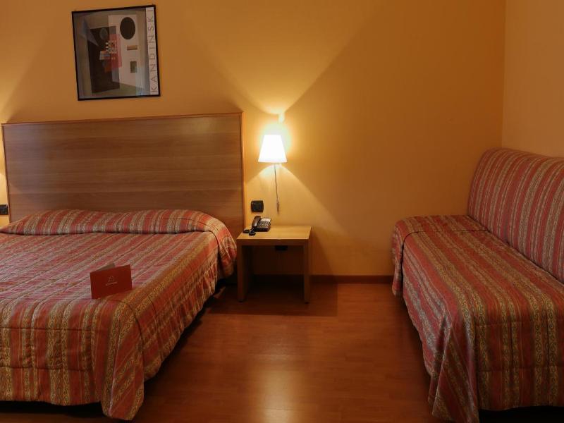 Hotel Romanisio - Oda