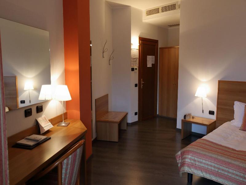 Hotel Romanisio - Oda