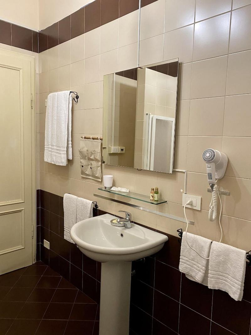 Villa Catelli Bed And Breakfast - Oda