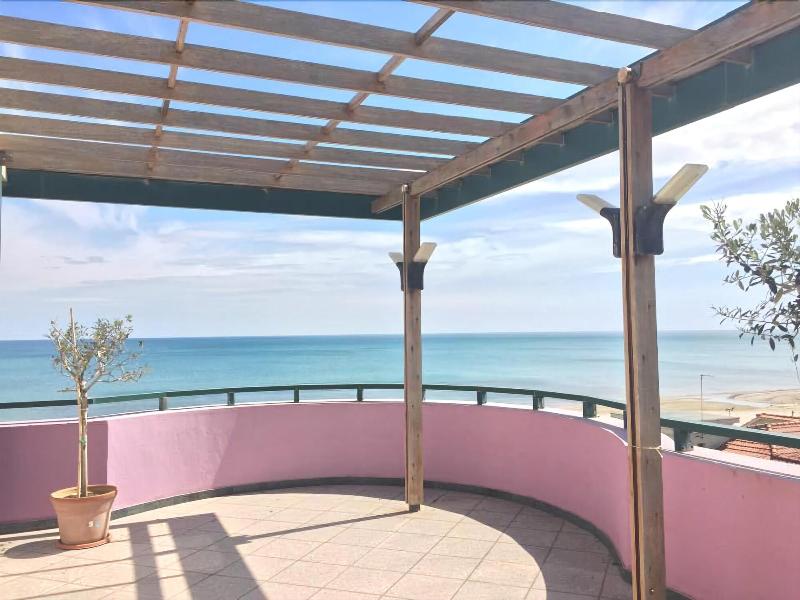 Hotel Sabra - Genel
