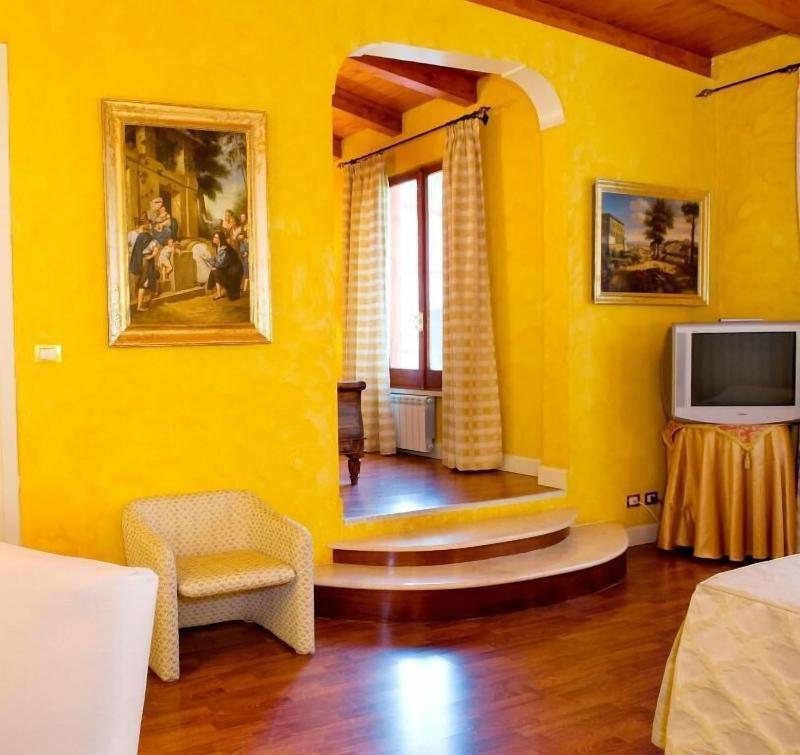 Park Hotel Villaferrata - Oda