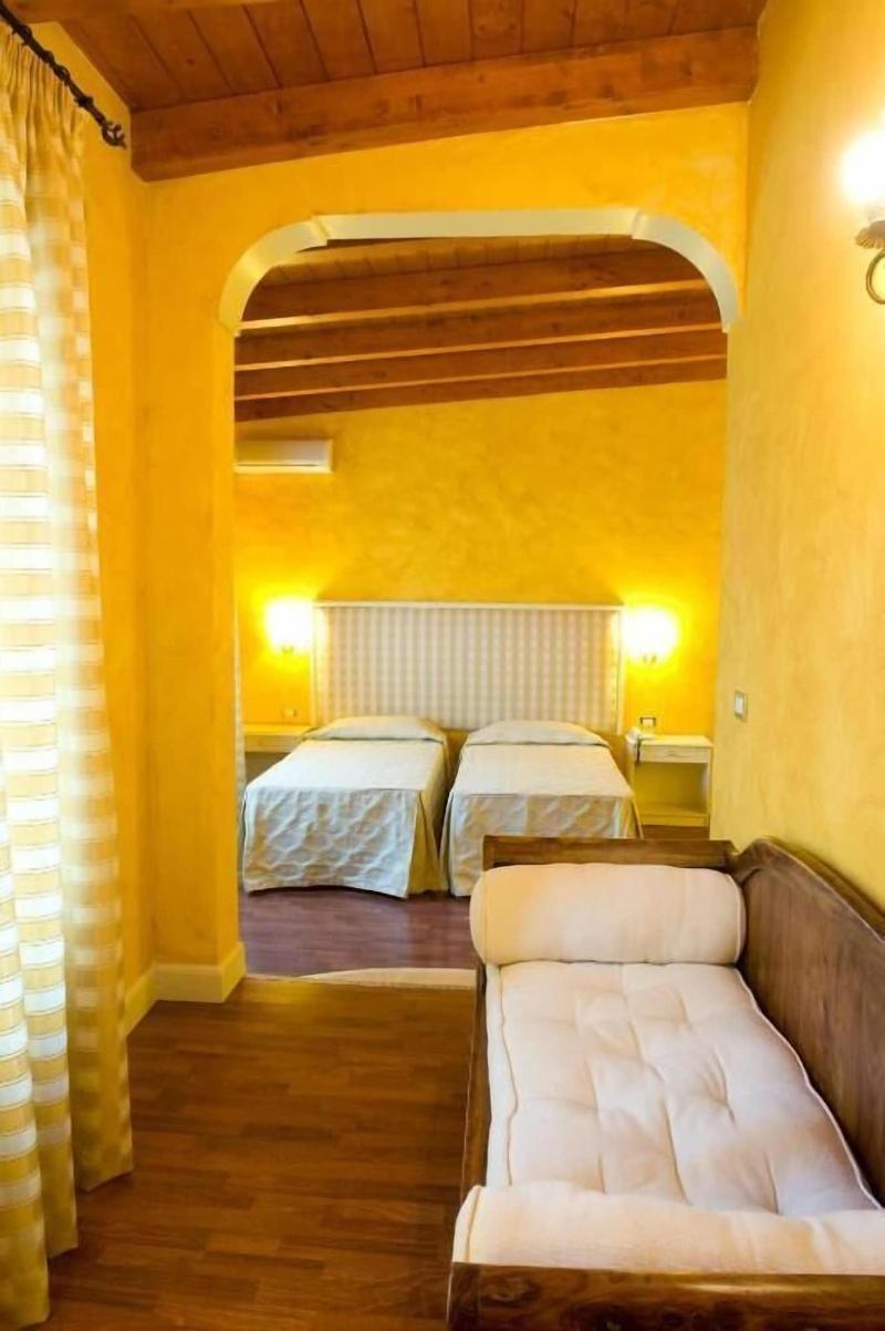 Park Hotel Villaferrata - Oda