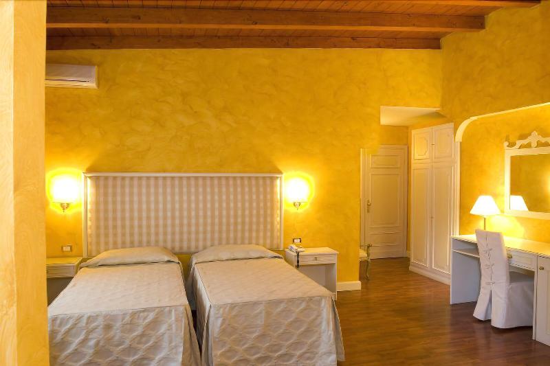 Park Hotel Villaferrata - Oda