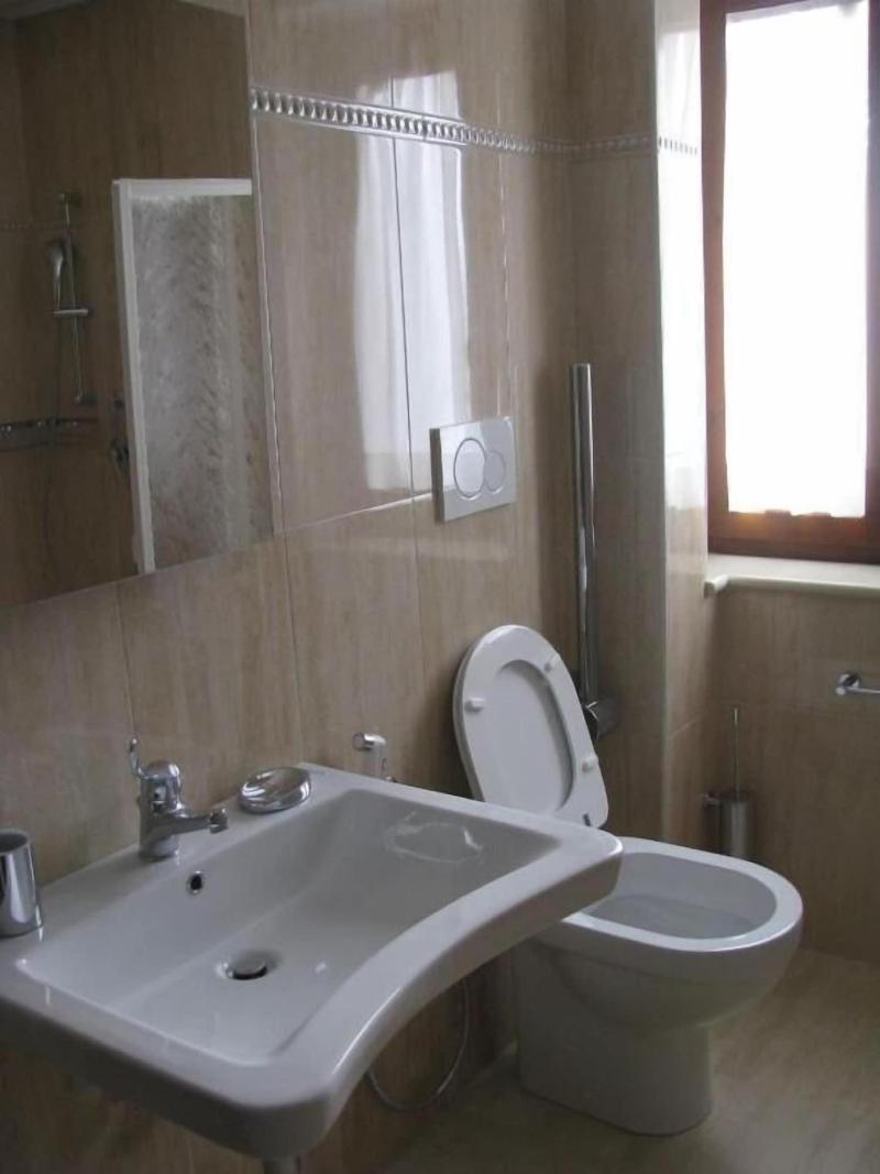 Hotel San Berardo - Oda