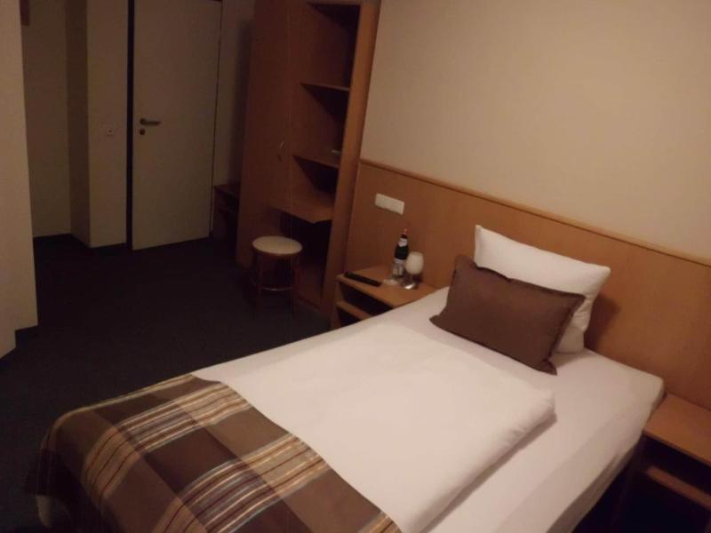Hotel Sarah - Oda