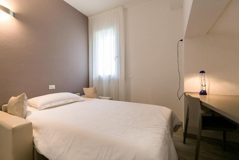Hotel Saviola - Oda