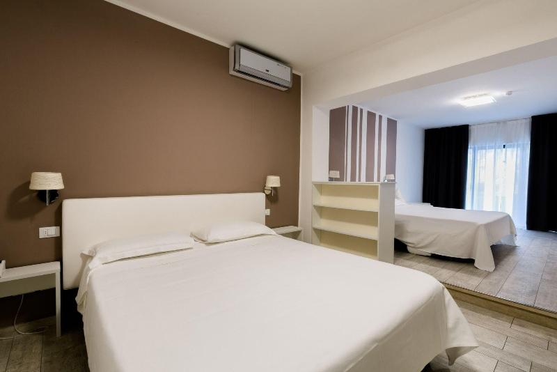Hotel Saviola - Oda