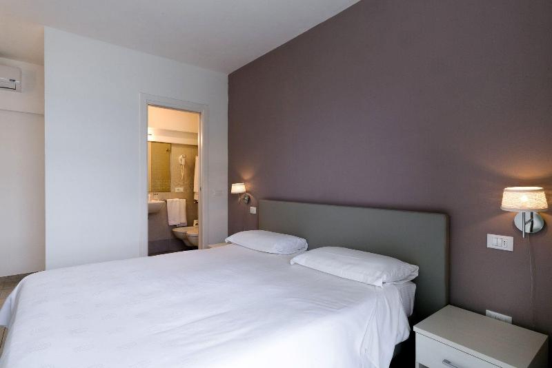 Hotel Saviola - Oda