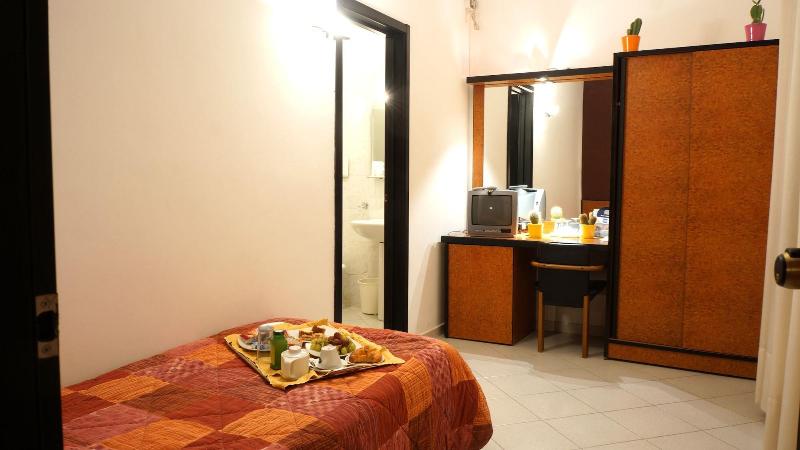Hotel Scigliano - Oda