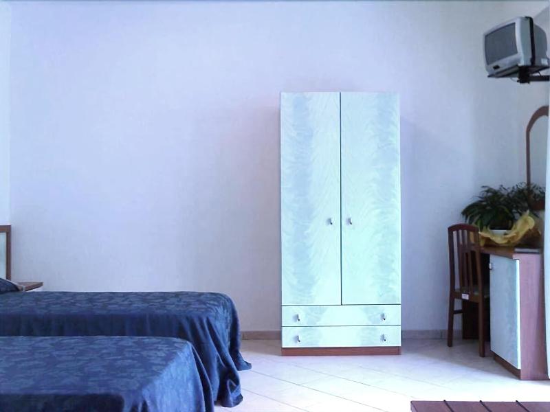 Hotel Sea Garden - Oda