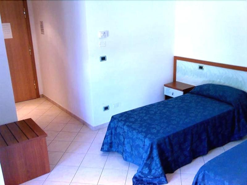 Hotel Sea Garden - Oda