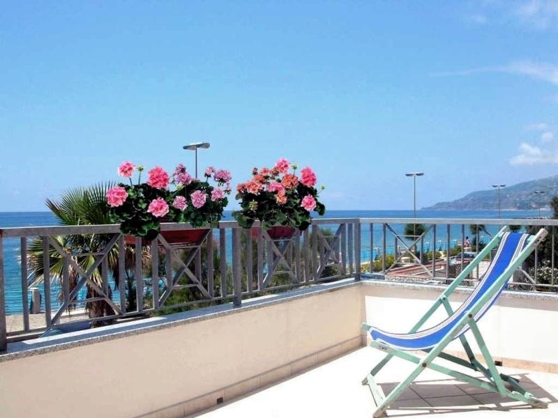 Hotel Sea Garden - Teras