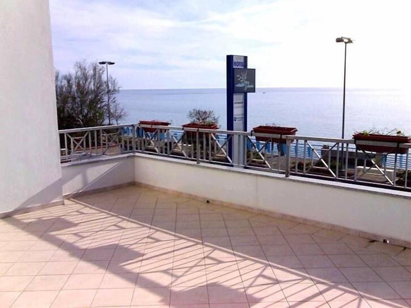 Hotel Sea Garden - Teras