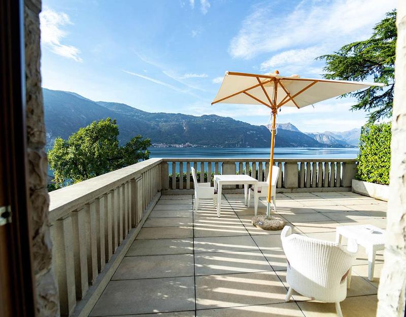 Villa Lario Resort Mandello - Teras