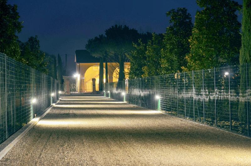 Villa Montenero - Genel