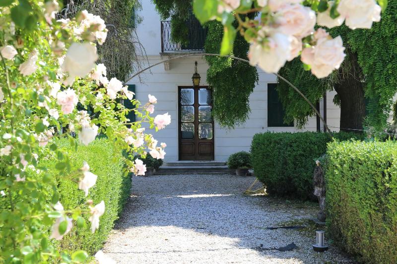 Villa Nichesola - Genel