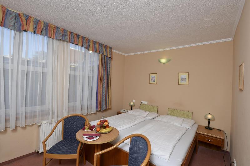 Hotel Unicornis - Oda