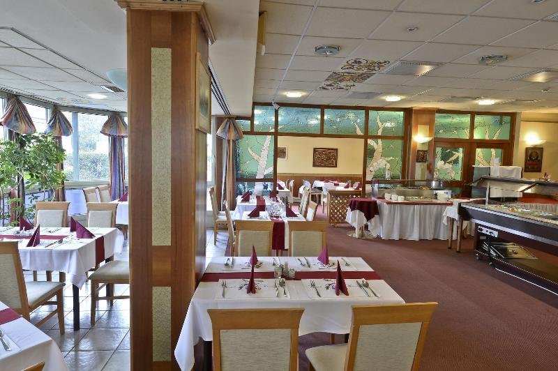 Hotel Unicornis - Restoran