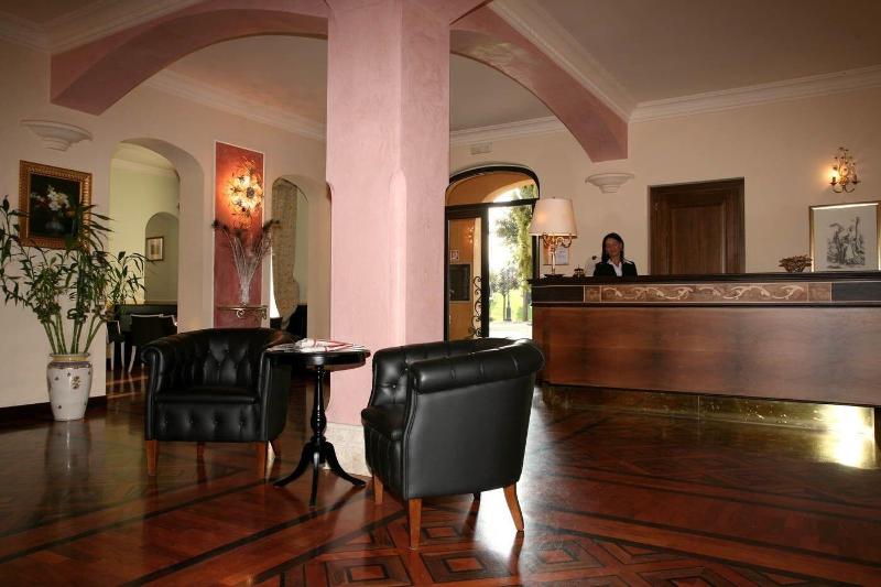 Hotel Villa Picena - Lobi
