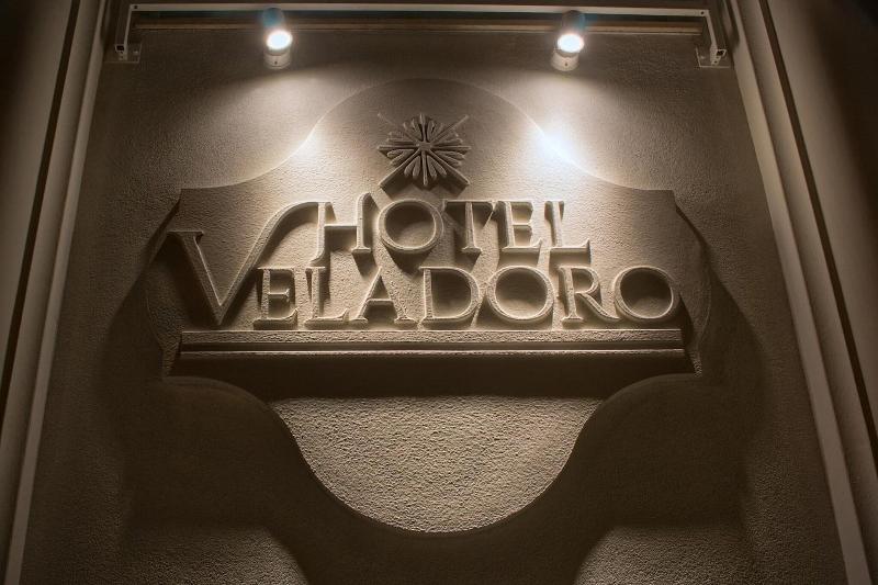 Hotel Veladoro - Lobi