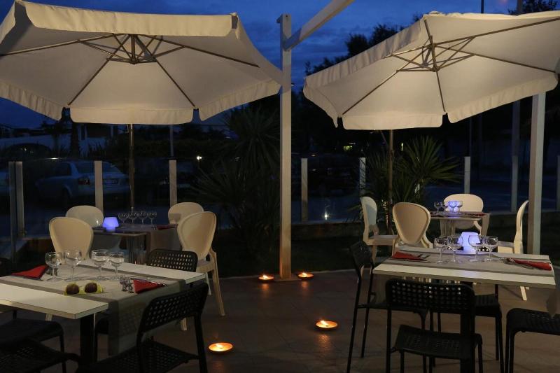 Hotel Veladoro - Restoran