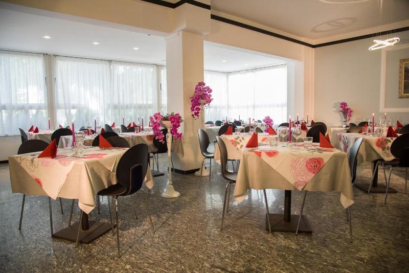 Hotel Veladoro - Restoran