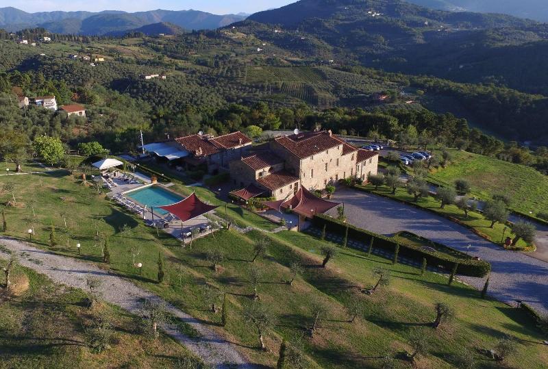 Villa Volpi - Genel