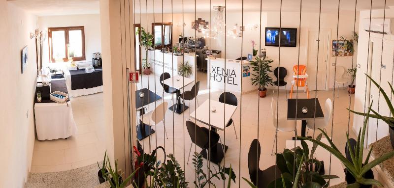 Xenia Hotel - Lobi